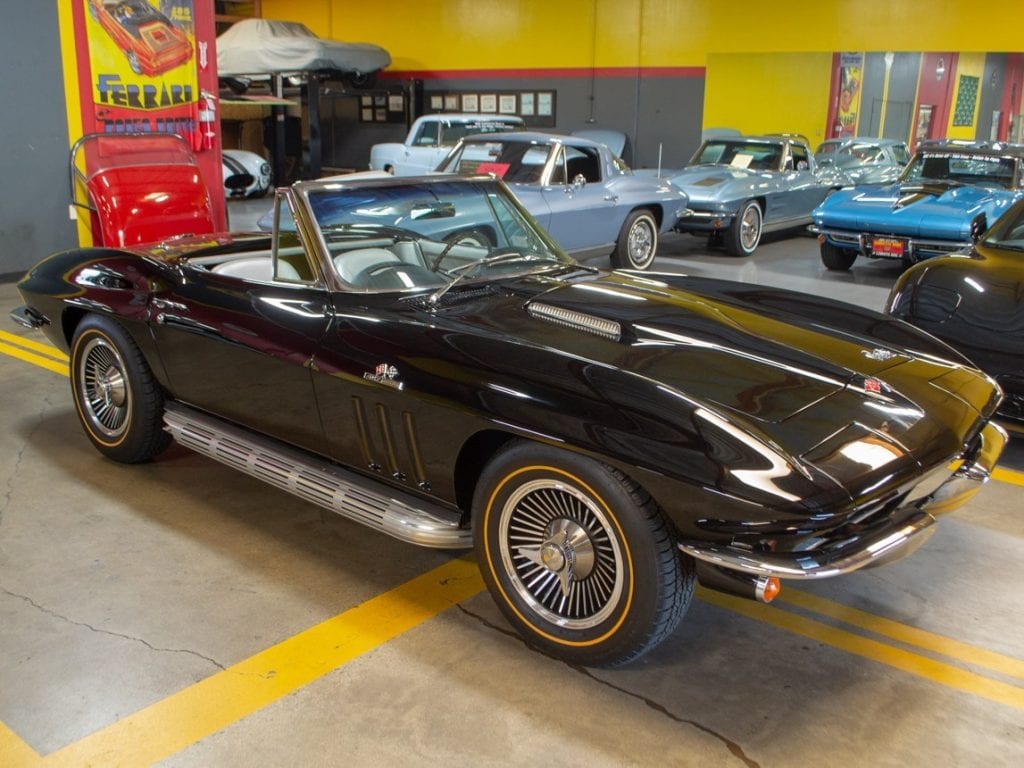 1966-black-427-corvette-convertible-0755