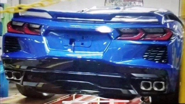 c8 corvette reveal