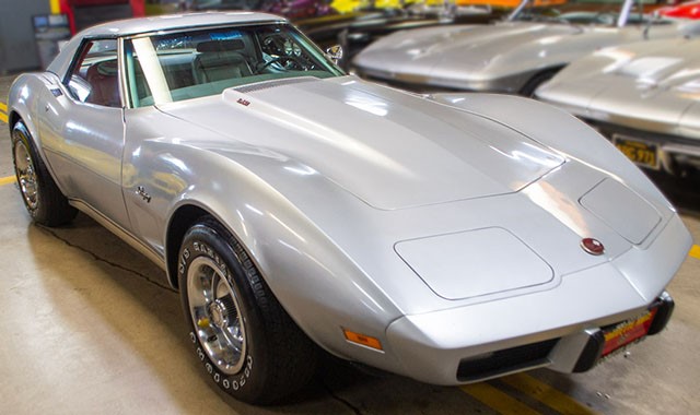 1975 L82 Silver Corvette