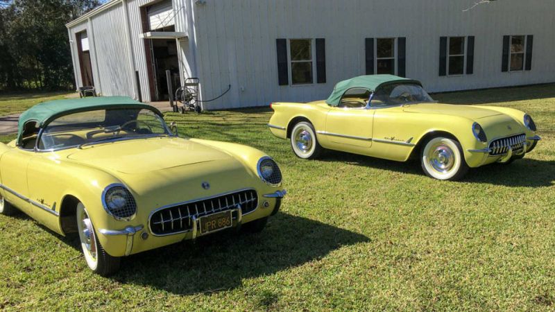Twin 1955 Corvettes