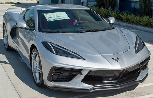 2020 c8 corvette silver red exterior 1