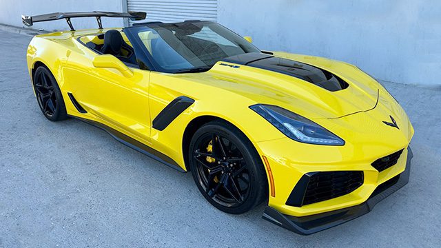 2019 corvette yellow zr 1